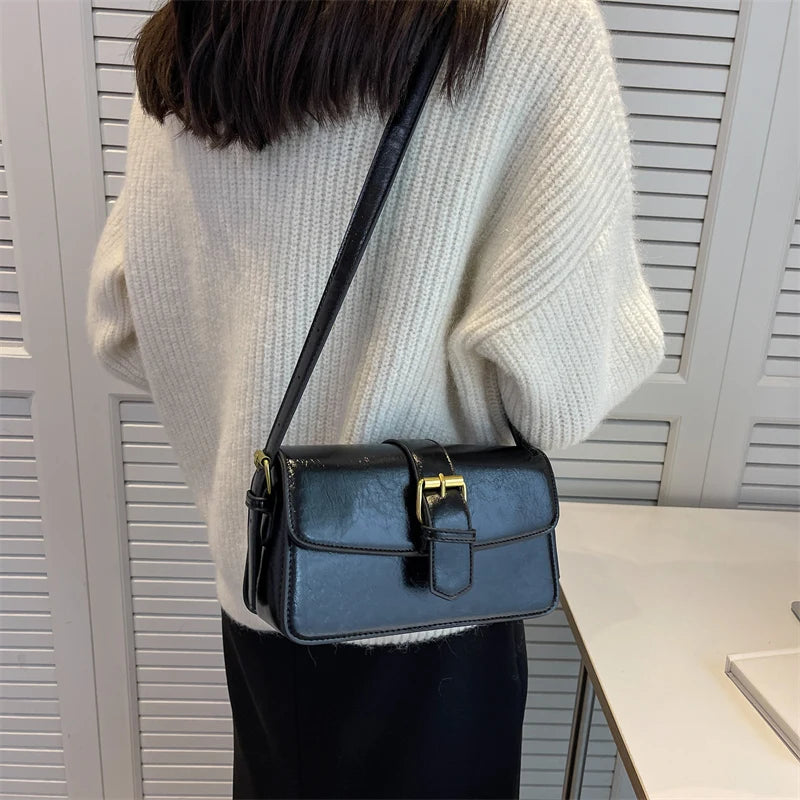 Viera Shoulder Bag